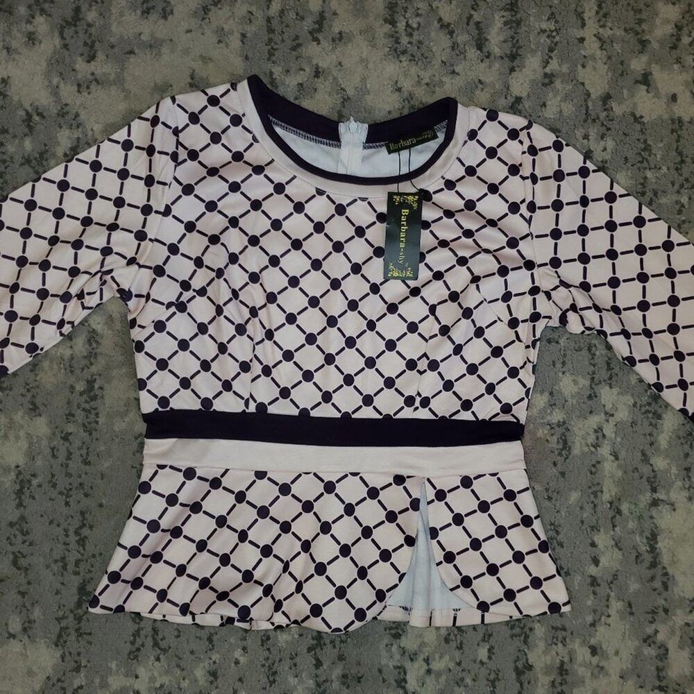 NWT Barbara Sunny Geometric Print Cropped Top Size 50
